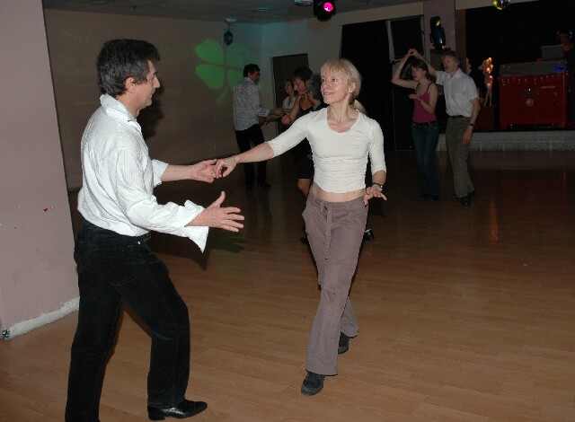 min 2006 12 25 agora 180